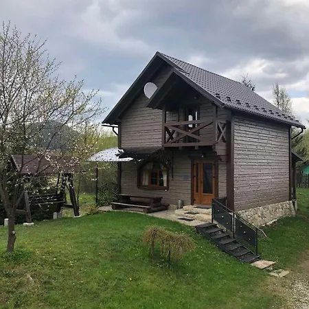 Bozhena Holiday park Mykulychyn